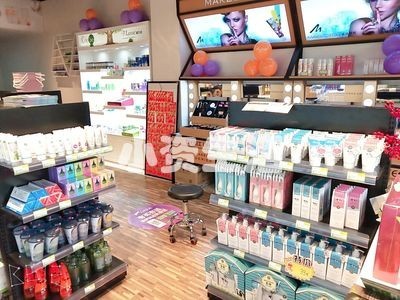 開化妝品店容易虧本嗎？小資生活助你成就財(cái)富人生